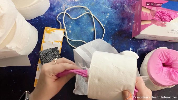 How To Make A Fleshlight Pocket Pussy Using Toilet Paper How To Make A Fleshlight Pocket Pussy Using Toilet Paper