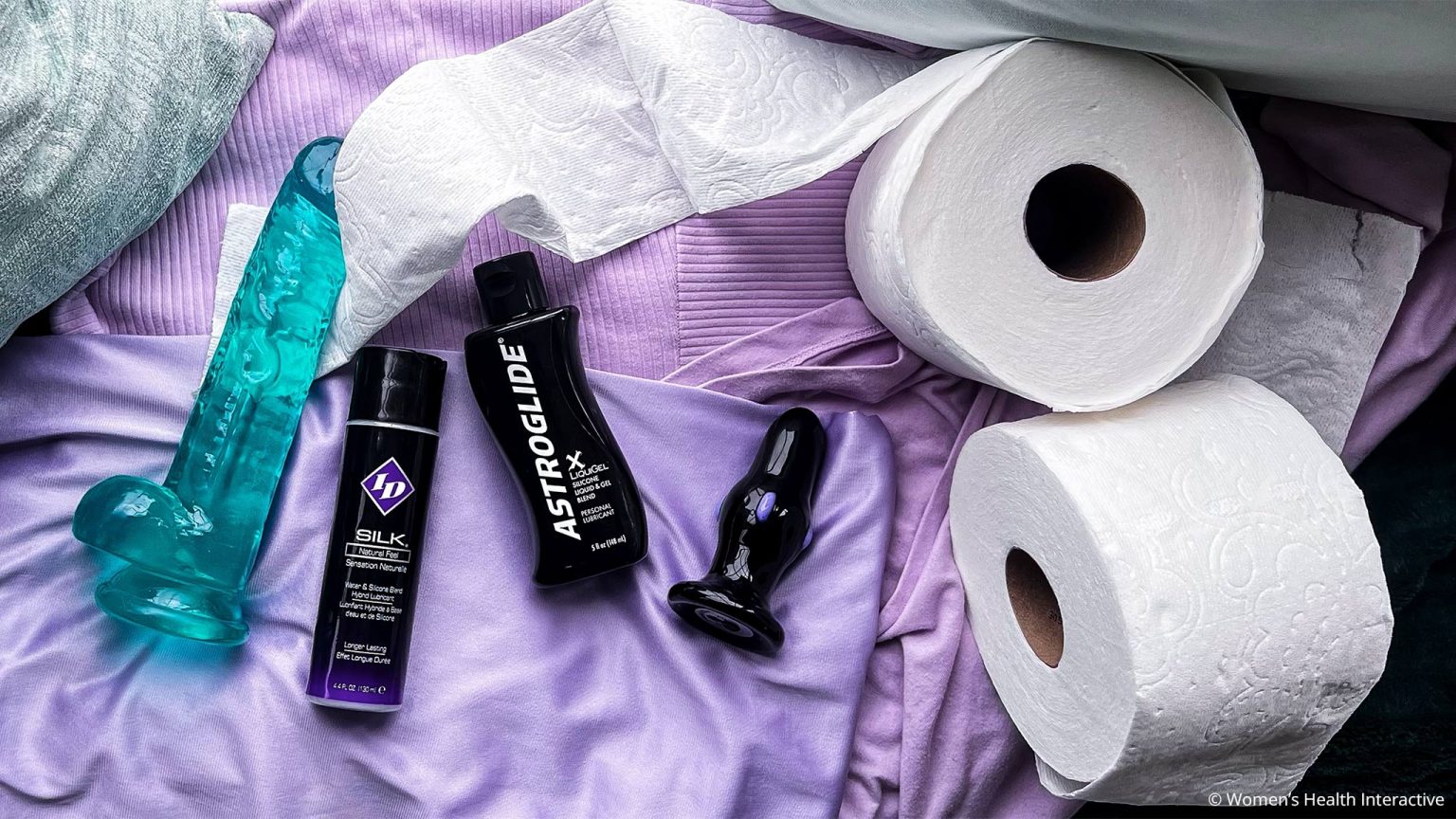Is it Normal to Poop During Anal? What to Do (If You Doo)